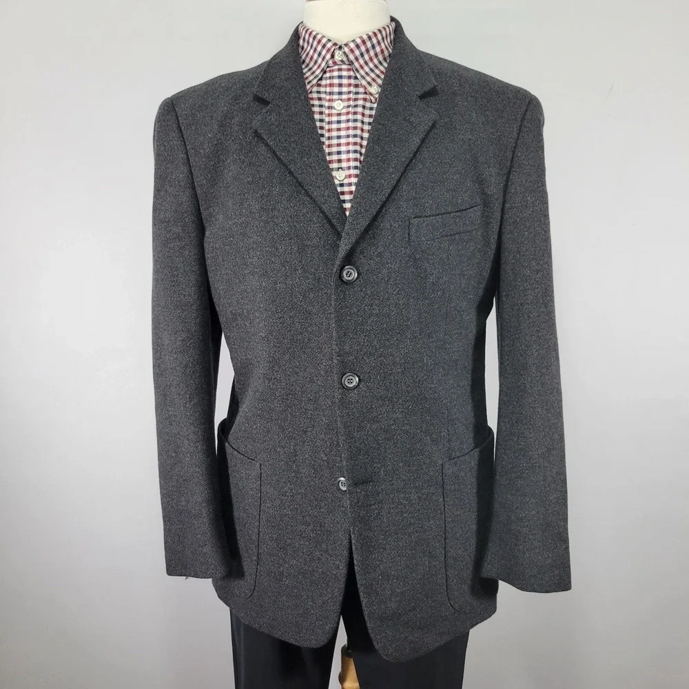 Jones New York Men's Sport Coat Blazer Three Button Gray Flannel Poly Wool 42R